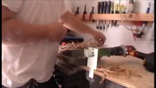 How to use a pea sheller Jr.