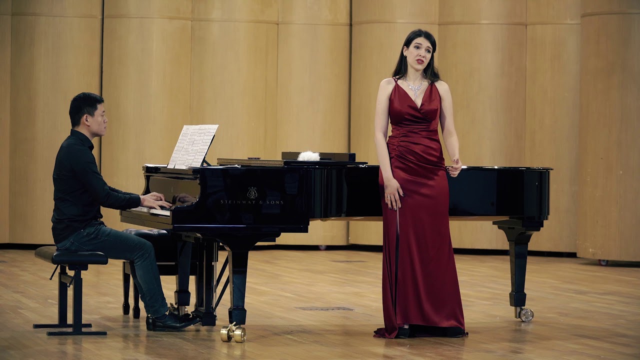 М.П.Мусоргский Думка Параси из оперы "Сорочинская ярмарка" - YouTube