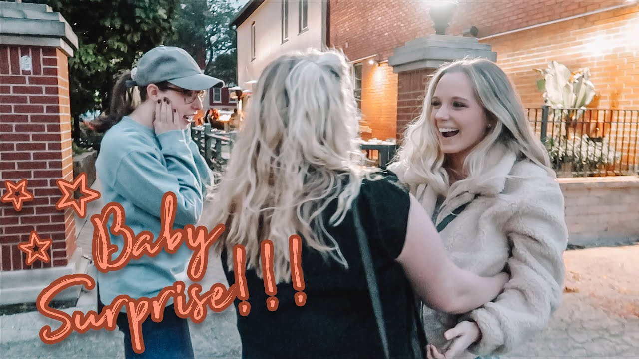TELLING OUR FAMILY AND FRIENDS WE'RE PREGNANT!!