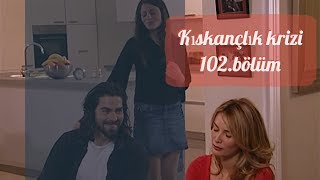 Arka Sokaklar - Zeynep Murat'ın Misafirini Kıskanırsa | 102.  Resimi