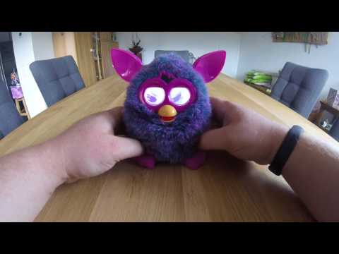 Video: Wie Man Furby Freundlich Macht