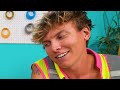 Middle of video