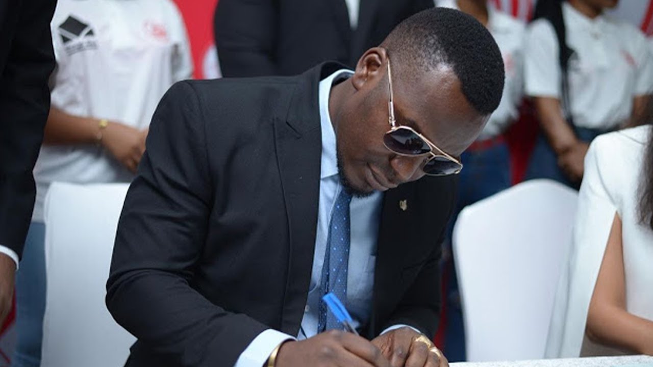 Vunja bei atoboa siri ya mafanikio yake, 