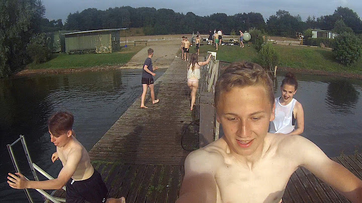 JUMPING INTO A OLD QUARRY!!