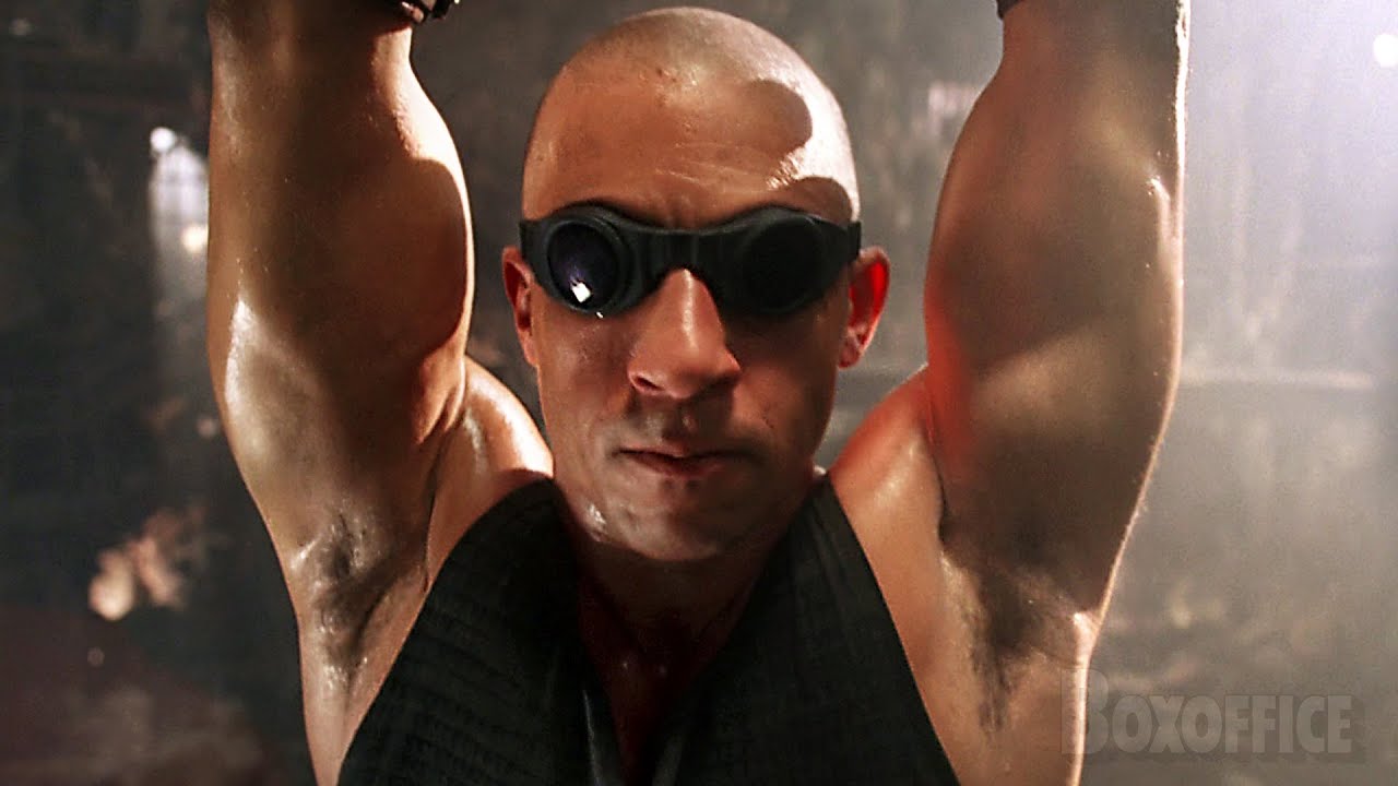 Escape from the Prison Moon  The Chronicles of Riddick  CLIP