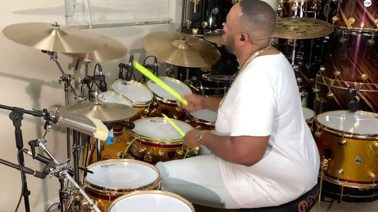 Eric Moore Bootsy Collins Victor Wooten Stanley Clark Manou