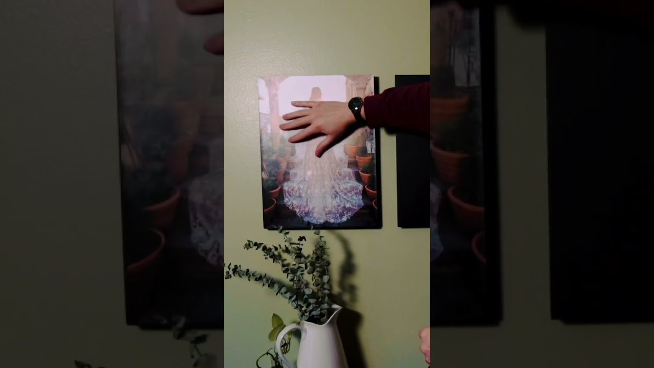 MySmileTiles unboxing and hanging 