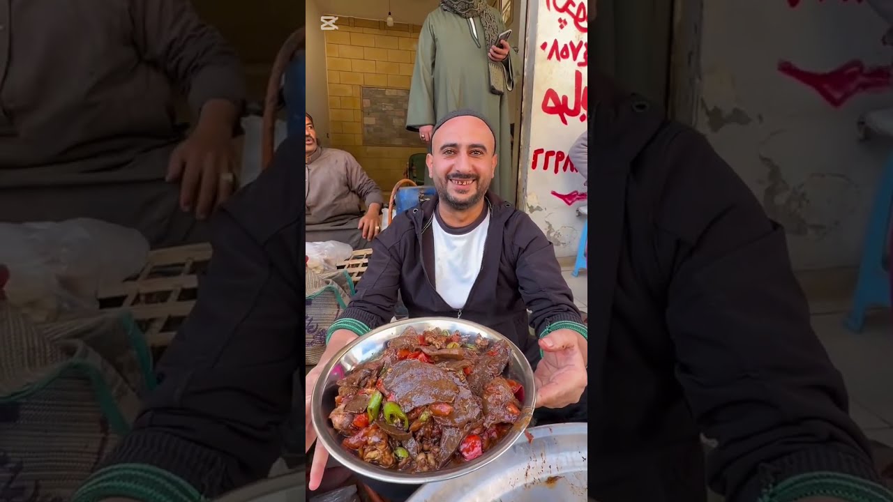 مصطفى كبده عند عم صابر كرداسه #أكل_الشارع #food #كبده #جملي #كرداسه 