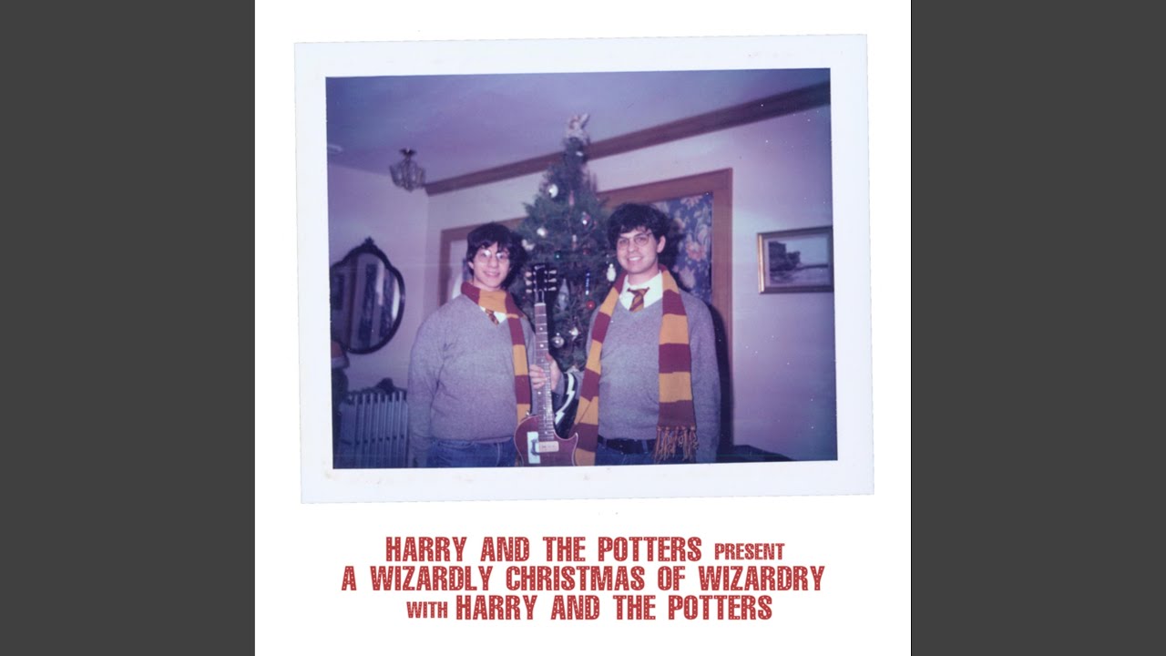The Enchanted Ceiling (Live at the 2007 Yule Ball) adlı videoyu YouTube'da izle The Enchanted Ceiling (Live at the 2007 Yule Ball) adlı videoyu YouTube'da izle