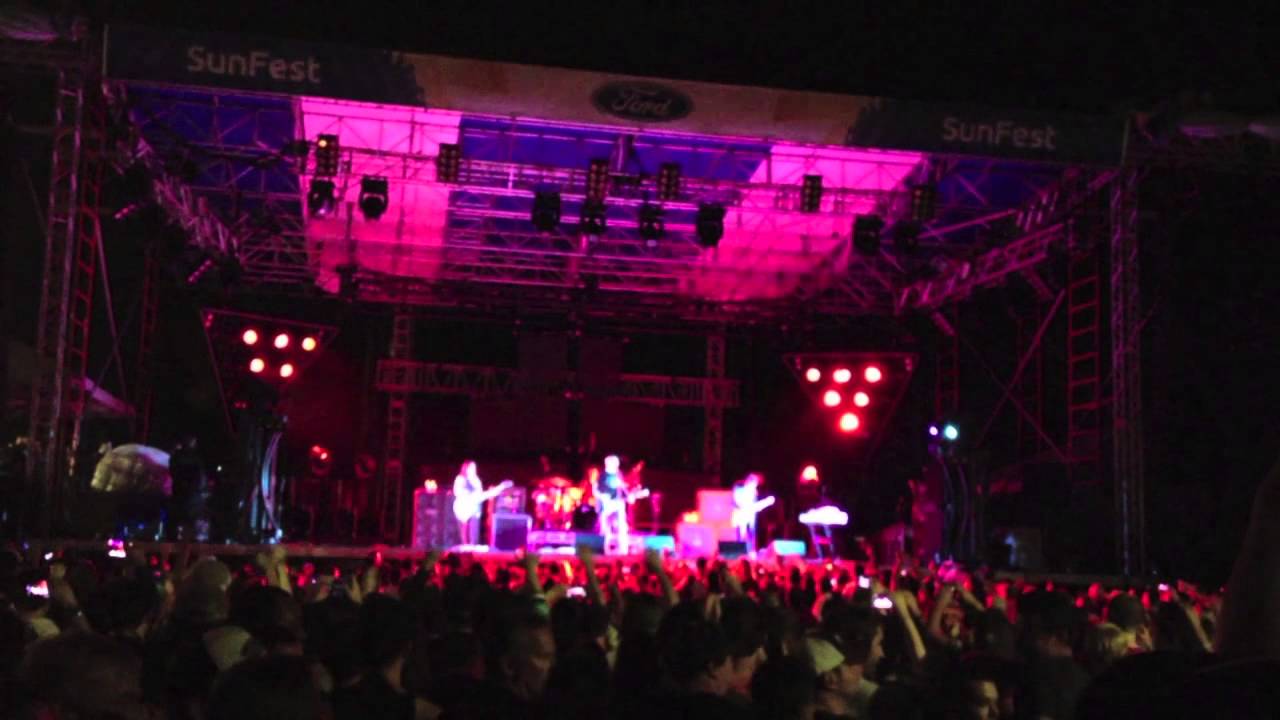 camera iphone 8 plus apk Smashing Pumpkins - Today (Sunfest 2013)