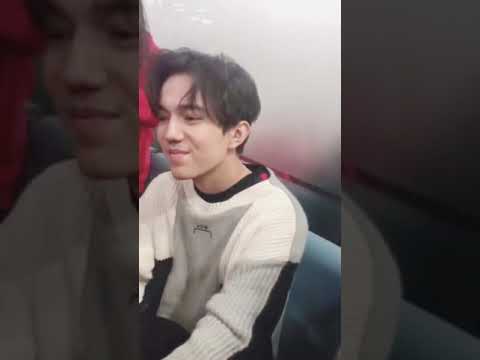 Dimash  20190326 Changsha airport arrived