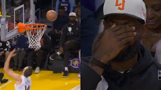 Download Lagu LeBron James and Lakers bench lose it after Maxi Kleber airballs layup 😂 MP3
