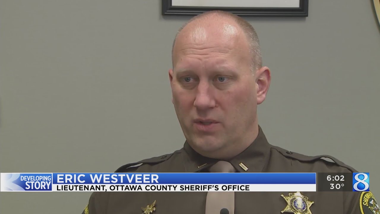 Girls who escaped crash said TV taught them to huddle for warmth