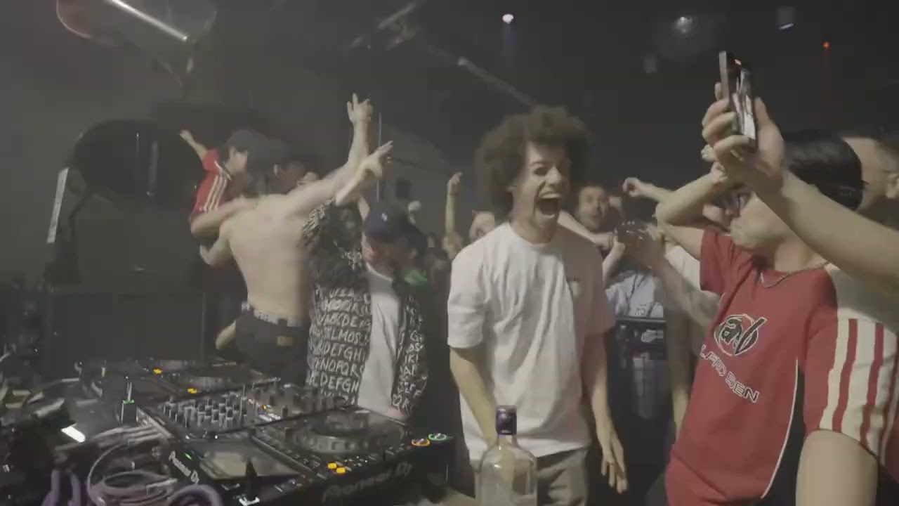 GENTLEMENS CLUB LIVE IN TOKYO 🇯🇵(1)