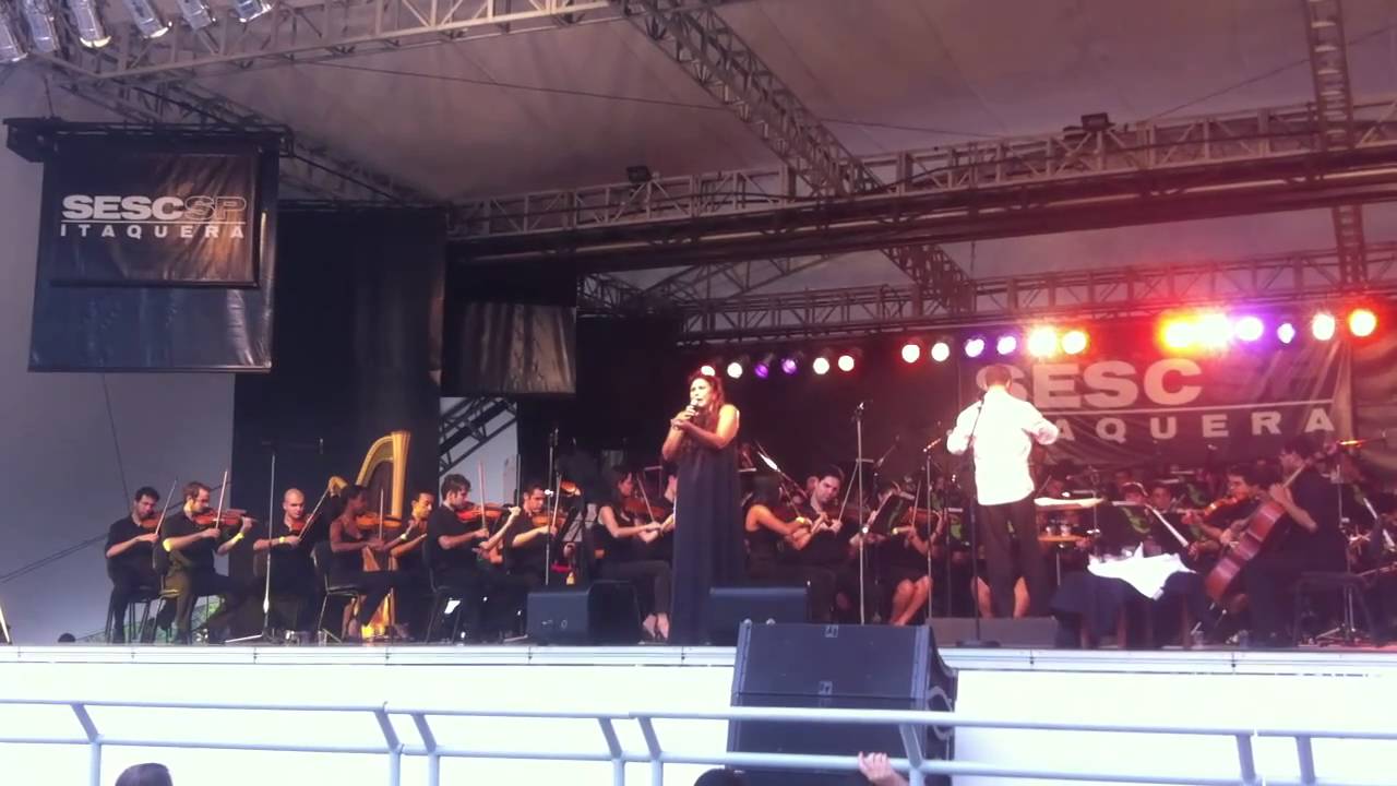 Fafá de Belém canta Desabafo ao vivo em show no SESC Itaquera Fafá de Belém canta Desabafo ao vivo em show no SESC Itaquera