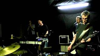 Video thumbnail of "Velvet Vic and the Bad Vibrations - Extra High (working title) - (rehearsal 13/07/2011)"
