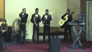 Video thumbnail of "Mariachi Alfa y Omega - Eres Polvo y Nada Mas"