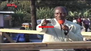 MOSES KULOLA MAGUGU  YAPO KANI SANI HATA MCHUNGAJI WAKO ANAWEZA KUWA GUGU