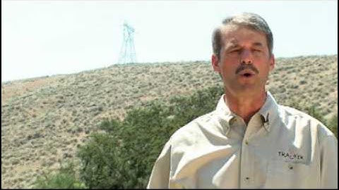 Tracker Radio - Power Lines (9 of 17)