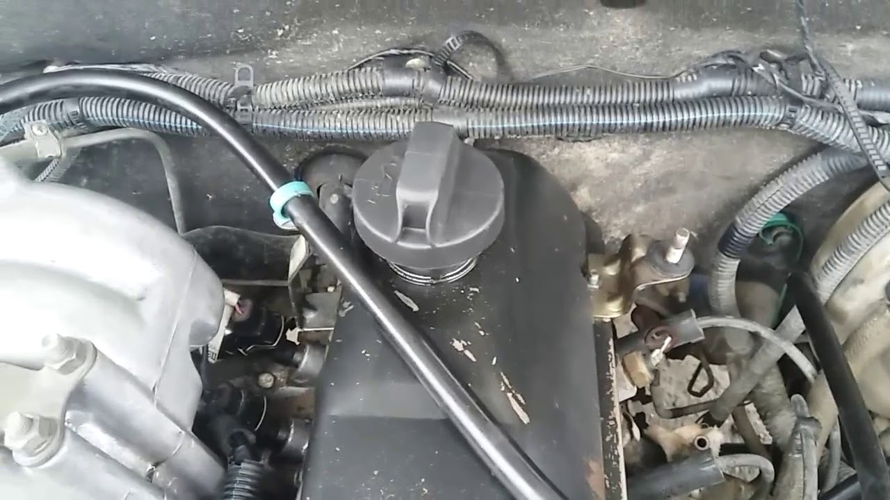 Потерял пробку маслозаливную прикол )