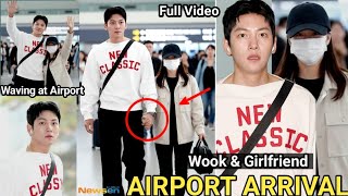 Ji Chang Wook Arrives in Korea Holding Hands with His Real-Life Girlfriend