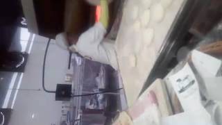 عم فكرى خباز مطعم كرم الريف الرجل المكافح