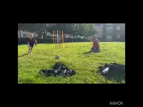 1-2-1 football training #shooting #football #footballskills #football shorts #soccer #training