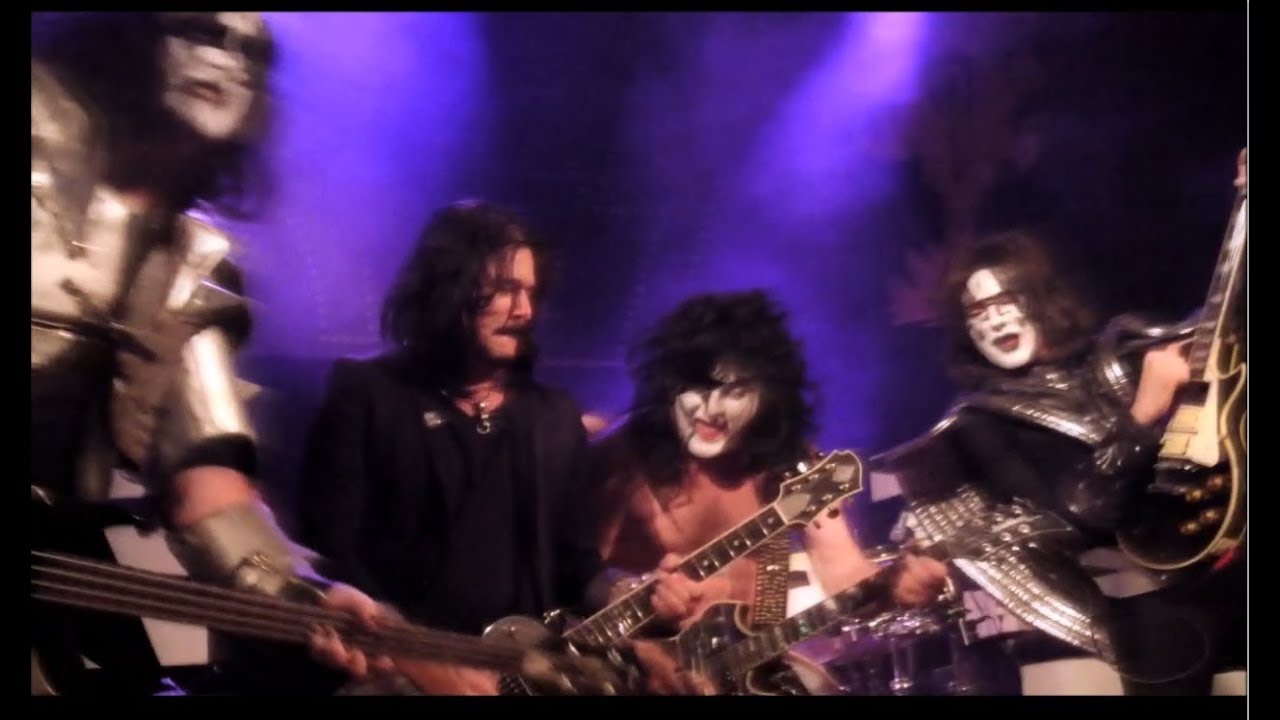 Gilby Clarke and Rock And Roll Over Canada - Cold Gin and God of Thunder by Kiss