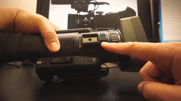 HXR NX70 A Quick Look by The VideoCobra