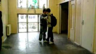 Pasha Vs Zhenia I Ponchik Tam