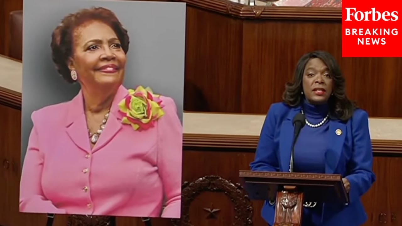 Terri Sewell Calls For Expanding 'Access To Cutting-Edge Cancer Screenings For America's Seniors'