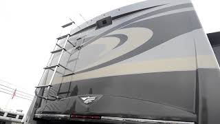 RV Sales of Oregon 2017 Fleetwood Discovery 37R Stock CA2308