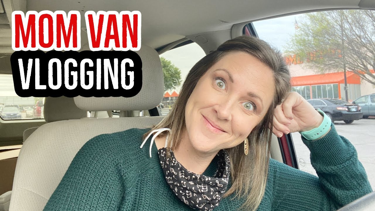 VLOGGING IN THE CAR // MOM ON THE GO YouTube