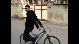 En Güzel Vi̇deo Burda Müzi̇k Di̇nle
