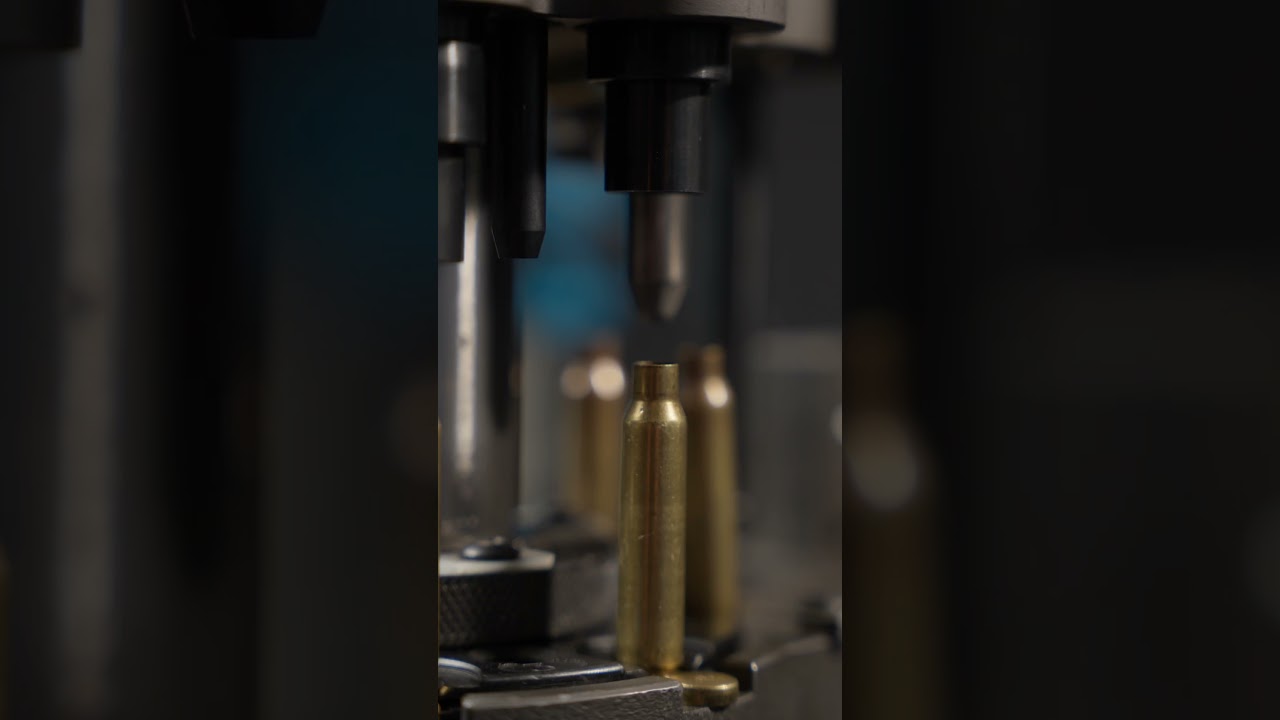 Dillon's New Auto-Center Hold Down Die