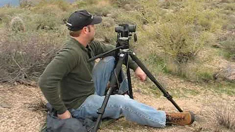 Hiking & Desert Glassing 1 / 2