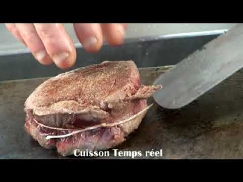 Vidéo: Faites-vous cuire le bœuf salé côté gras vers le haut ou vers le bas?
