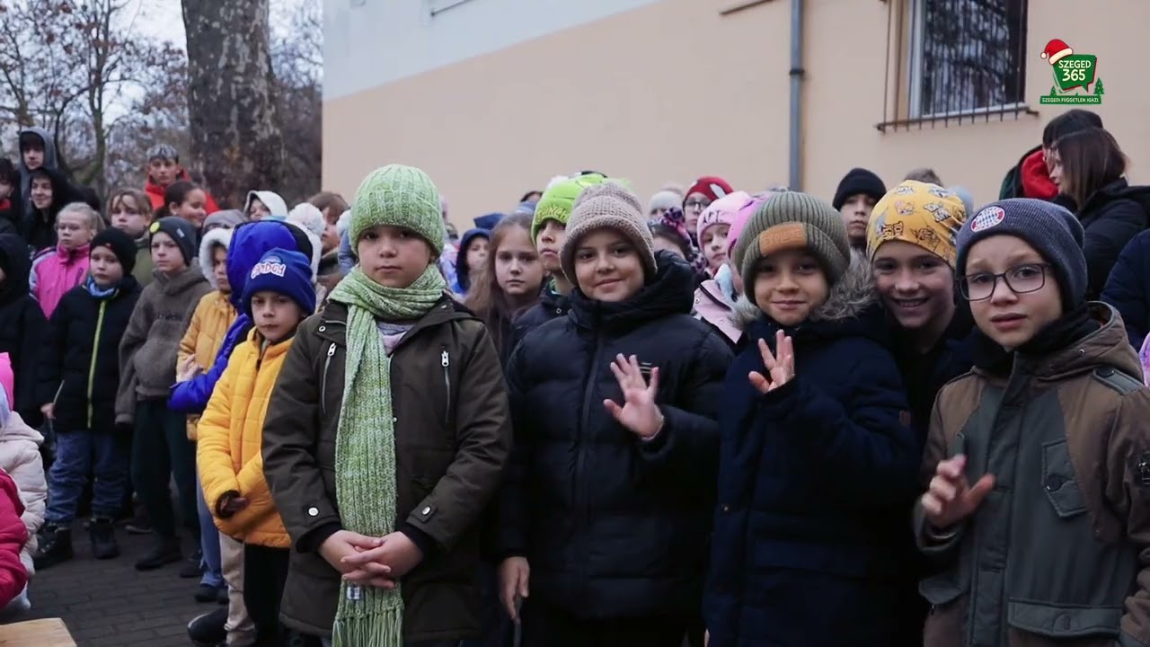 Az ,,Egyéni út” tankerületi matematikaverseny eredményhirdetésén jártunk a Gedói Általános Iskolában
