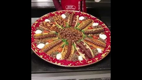 TURKİSH CHEF BURAK ÖZDEMİR - CZN FARKIYLA KARIŞIK KEBAP SİZLERLE  !