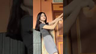 goyang pargoy cewe cantik bikin lemes #shorts #viral #tiktok #video #cewekcantik