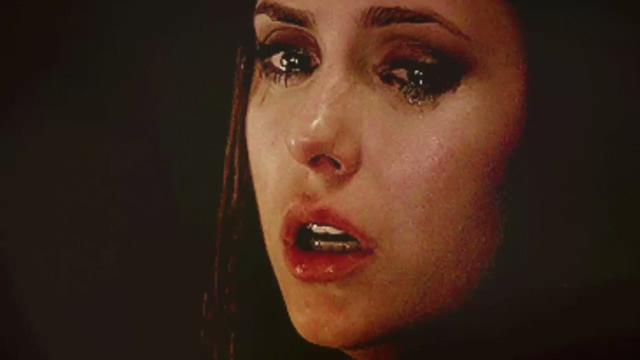 включи плачущее видео