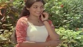 Idena Teerpu Movie Songs - Rendu Aarlu Pannendu Song - Kamal Hassan, Madhavi, Bapu, KV Mahadevan screenshot 4