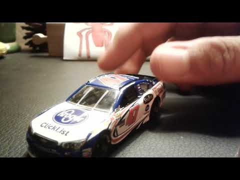 nascar-gold-series-diecast-review:-aj-allmendinger-#47-kroger-chevrolet-ss