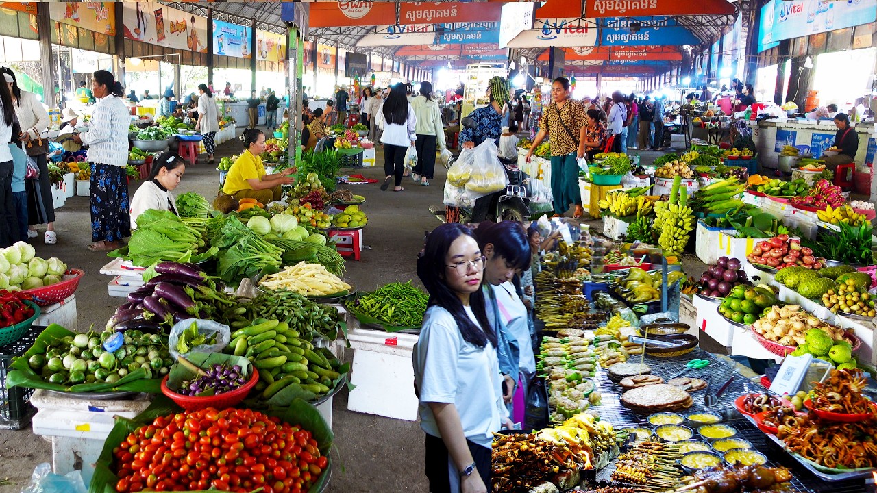 Amazing CAMBODIAN Street Food 2026 - Walk Tour Countryside Food Market, Kien Svay Krao Resort