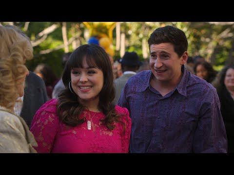 Erica Shares Some Big News at Adam's Graduation - The Goldbergs