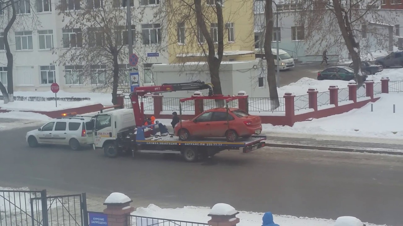Эвакуация брошенных машин
