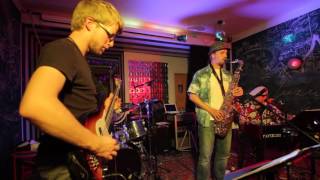 Pfandwolke 3 Live At The Café Holler - Funky Koala Bear Baby