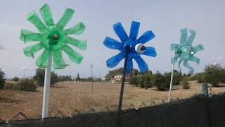 Molinillo de viento reciclando botella de agua