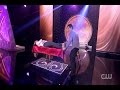 Michael Grandinetti Magic - AUDIENCE MEMBER LEVITATION