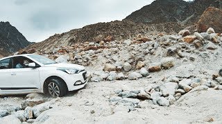 Water Crossings from Gramphoo to Chota Dara
This time we stopped for a couple of hours at Chotta Durrah and recorded and helped few cars cross the dangerous patch of road on Manali to Spiti road.
Our Camera Gear
http://kit.com/khagta/himalayan-roads-video-kit
Himalayan Roads is on Patreon! You can support us directly at http://www.patreon.com/himalayanroads
Find Himalayan Roads elsewhere on the internet
Facebook: https://www.facebook.com/himalayanroads
Google+: https://plus.google.com/+himalayanroads/
Twitter: http://twitter.com/himalayanroads
YouTube: http://youtube.com/himalayanroads
Support : http://www.patreon.com/himalayanroads
Website - www.himalayanroads.com Water Crossings from Gramphoo to Chota Dara